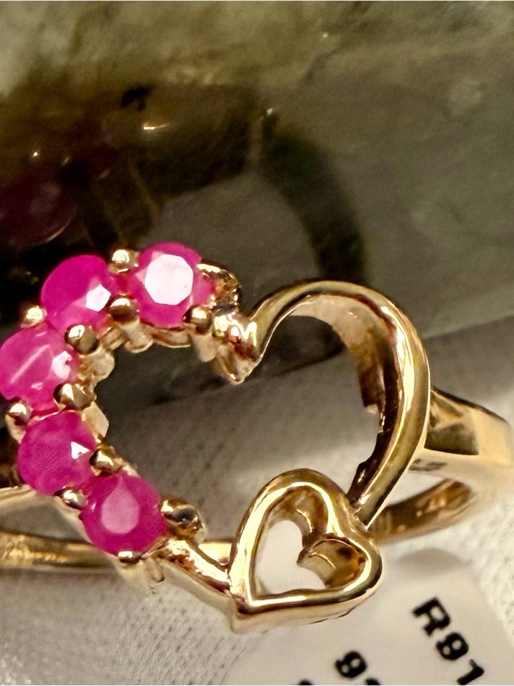 14K Yellow Gold plated 925 Sterling Silver Heart Ring with Pink Rubies Size 7 - Picture 2 of 5